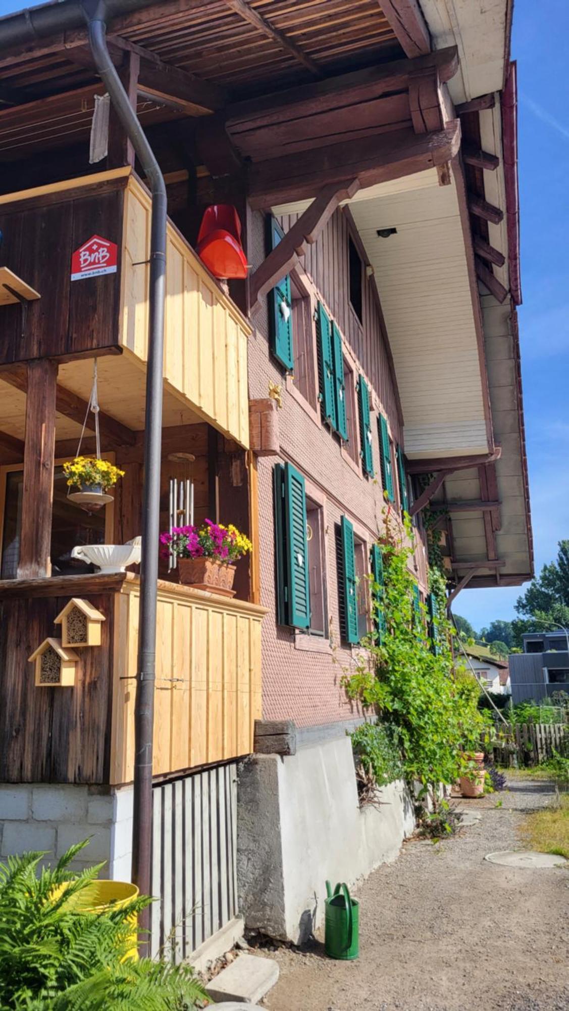 Bed and Breakfast Auszeit Wattenwil Esterno foto